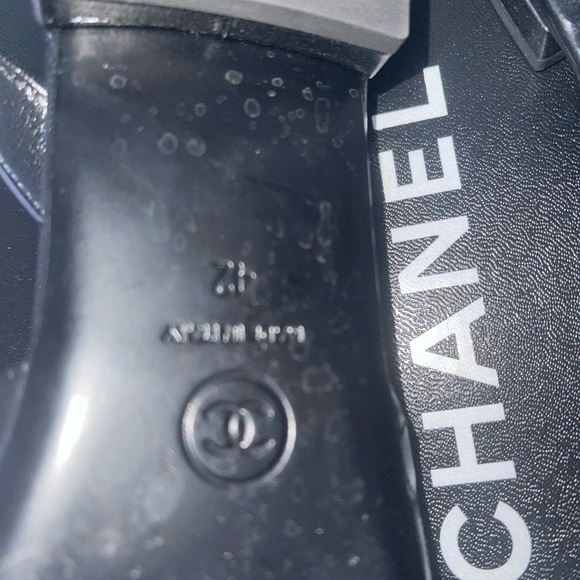 Authentic Chanel Camellia Slingbacks 42B - Picture 3 of 7